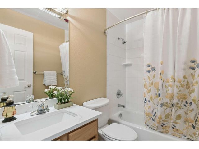 3795 Whitetail Ct, Mead, CO 80542