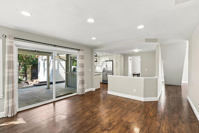 5640 Terrace Dr, Rocklin, CA 95765