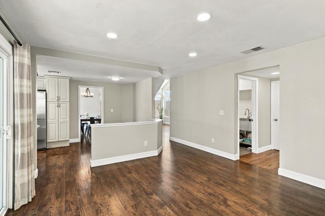 5640 Terrace Dr, Rocklin, CA 95765