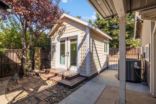 5640 Terrace Dr, Rocklin, CA 95765