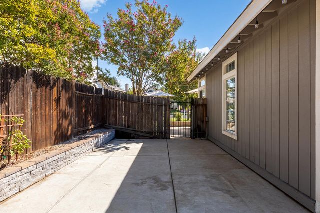 5640 Terrace Dr, Rocklin, CA 95765