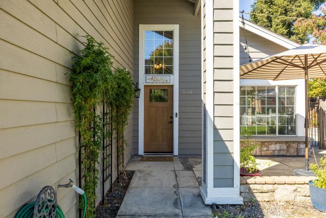 5640 Terrace Dr, Rocklin, CA 95765