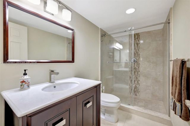 4100 Galt Ocean Dr 307, Fort Lauderdale, FL 33308