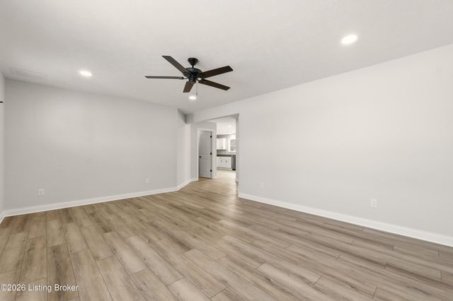 120 Miles Pass, Elizabethtown, KY 42701