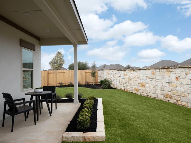 254 Sue Peaks LOOP, Dripping Springs, TX 78620