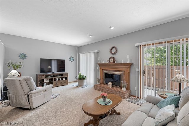 23420 Wainwright Terrace, Olmsted Falls, OH 44138