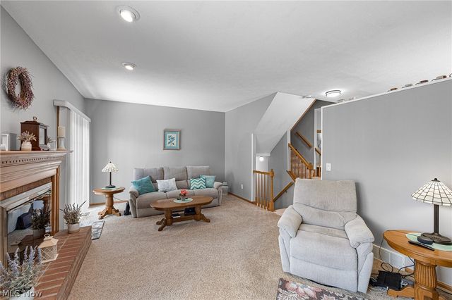 23420 Wainwright Terrace, Olmsted Falls, OH 44138