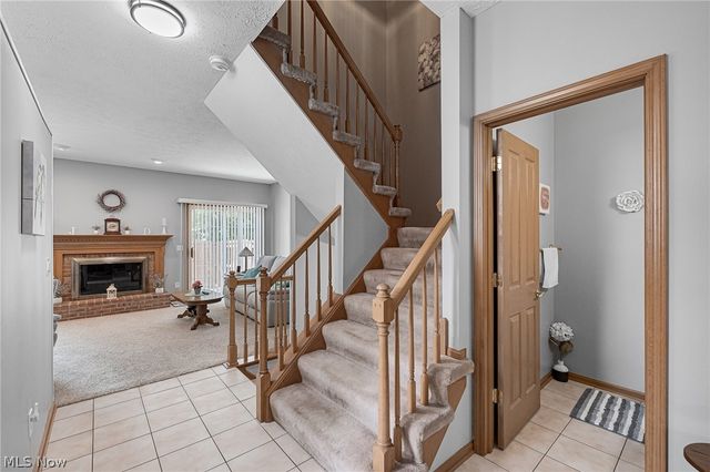 23420 Wainwright Terrace, Olmsted Falls, OH 44138