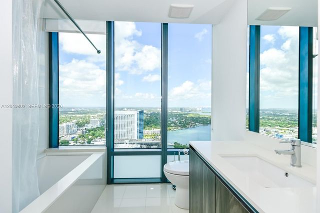 3131 NE 7th Ave 4406, Miami, FL 33137