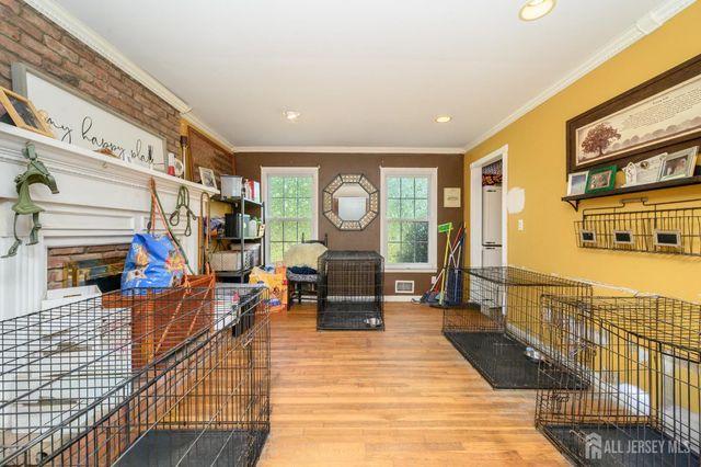 6 Emery Drive, Whitehouse Station, NJ 08889