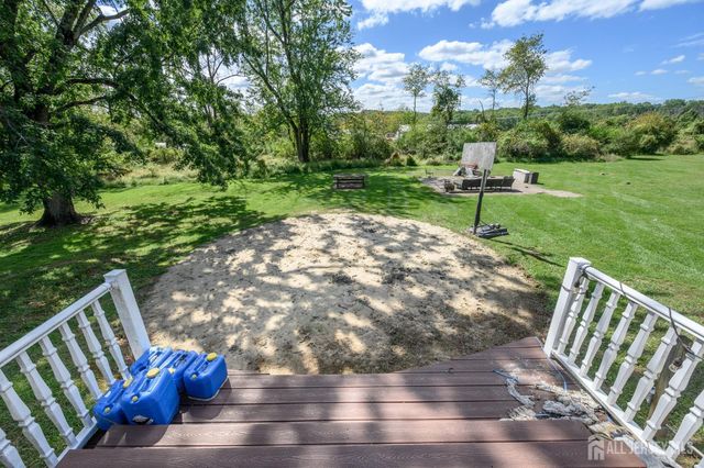 6 Emery Drive, Whitehouse Station, NJ 08889