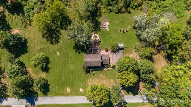 6 Emery Drive, Whitehouse Station, NJ 08889