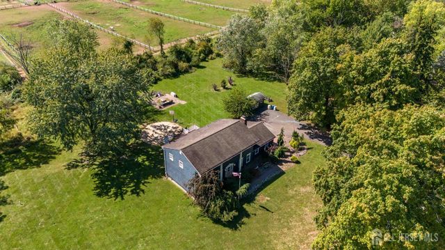 6 Emery Drive, Whitehouse Station, NJ 08889