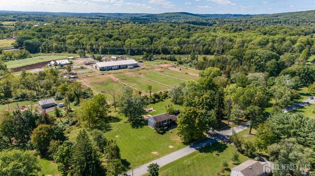 6 Emery Drive, Whitehouse Station, NJ 08889