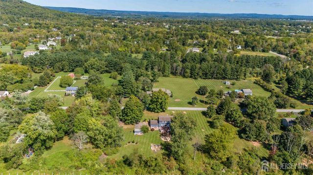 6 Emery Drive, Whitehouse Station, NJ 08889