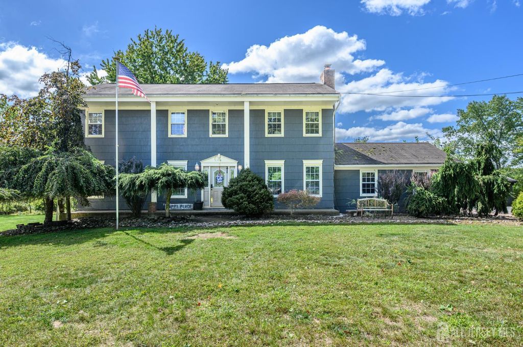 6 Emery Drive, Whitehouse Station, NJ 08889