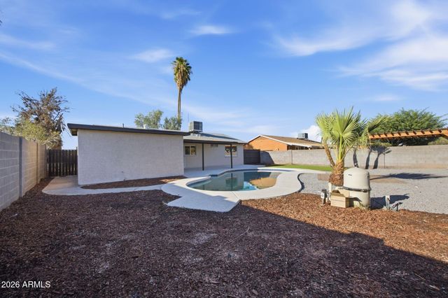 651 E GLADE Avenue, Mesa, AZ 85204