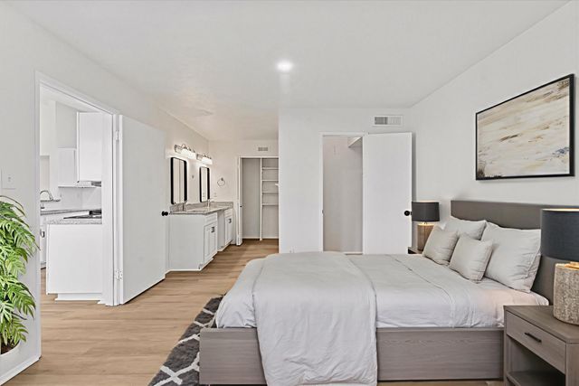 4461 Chapman Street, The Colony, TX 75056