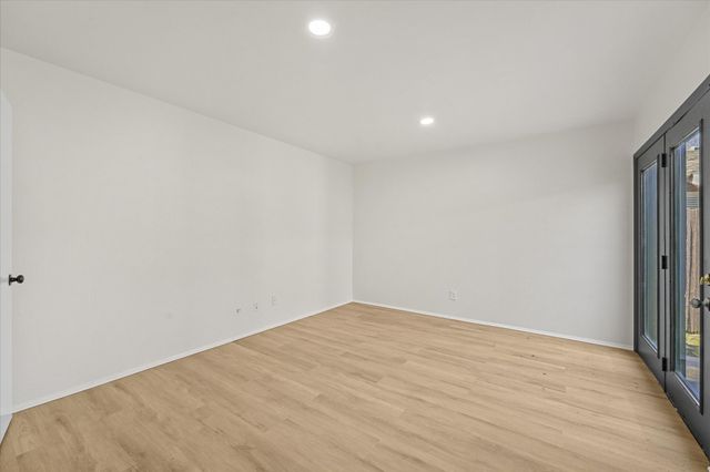 4461 Chapman Street, The Colony, TX 75056