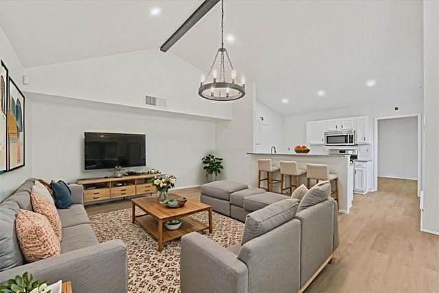 4461 Chapman Street, The Colony, TX 75056