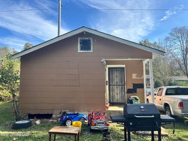 3727 Bailey Avenue, Jackson, MS 39213