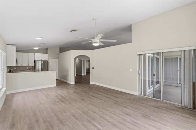16358 SW 8th Street, Pembroke Pines, FL 33027