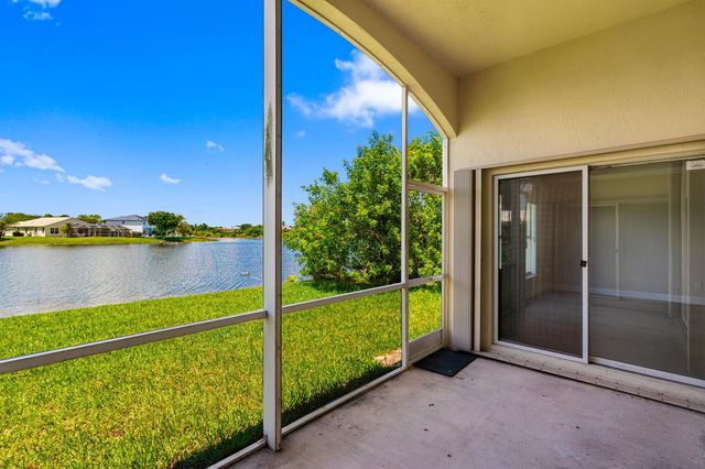 16358 SW 8th Street, Pembroke Pines, FL 33027