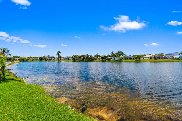 16358 SW 8th Street, Pembroke Pines, FL 33027