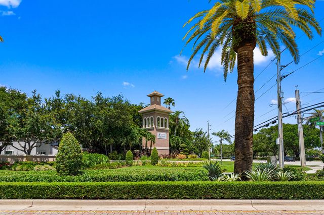 16358 SW 8th Street, Pembroke Pines, FL 33027