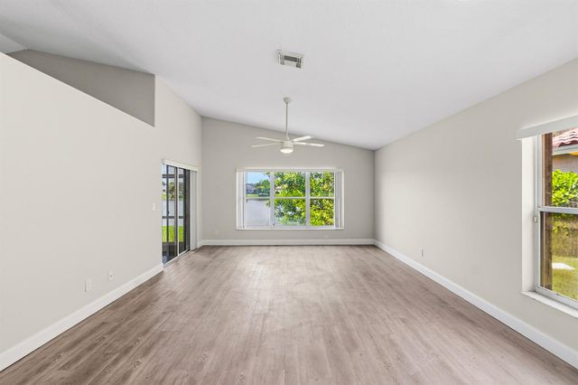 16358 SW 8th Street, Pembroke Pines, FL 33027
