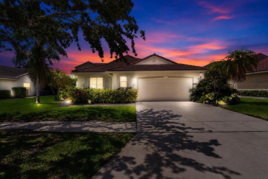 16358 SW 8th Street, Pembroke Pines, FL 33027