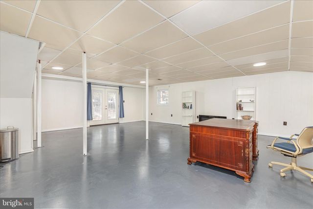 113 WILLIAMSON RD, Winchester, VA 22602