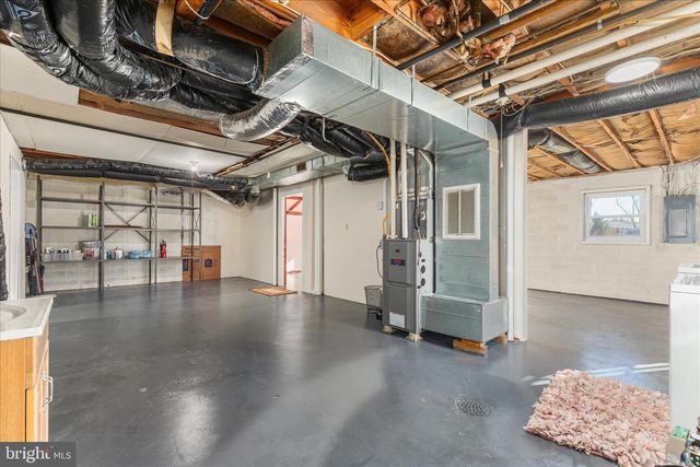 113 WILLIAMSON RD, Winchester, VA 22602