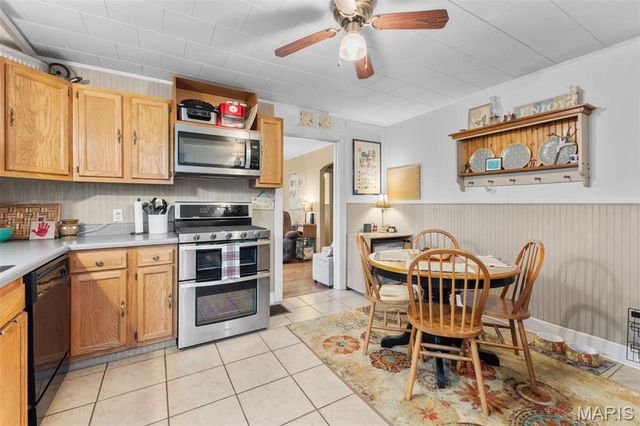 301 7th Street, Farmington, MO 63640