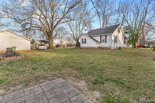 301 7th Street, Farmington, MO 63640