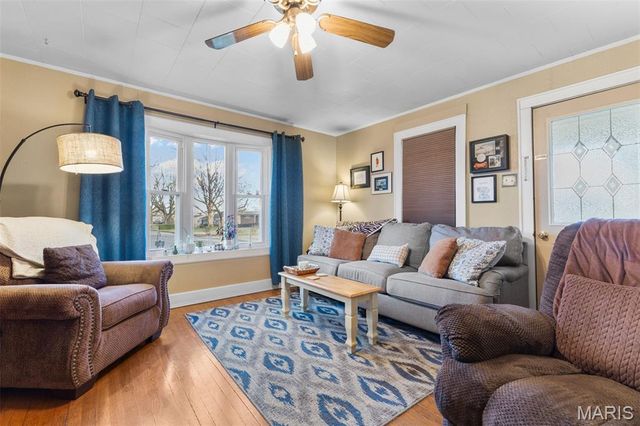 301 7th Street, Farmington, MO 63640