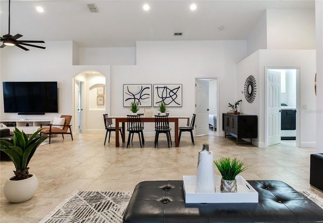 12134 BISHOPSFORD DRIVE, Tampa, FL 33626