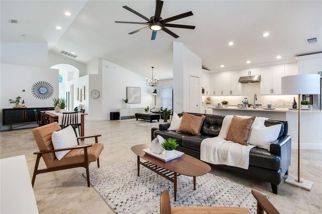 12134 BISHOPSFORD DRIVE, Tampa, FL 33626