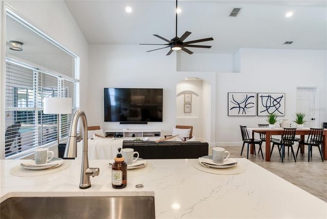 12134 BISHOPSFORD DRIVE, Tampa, FL 33626