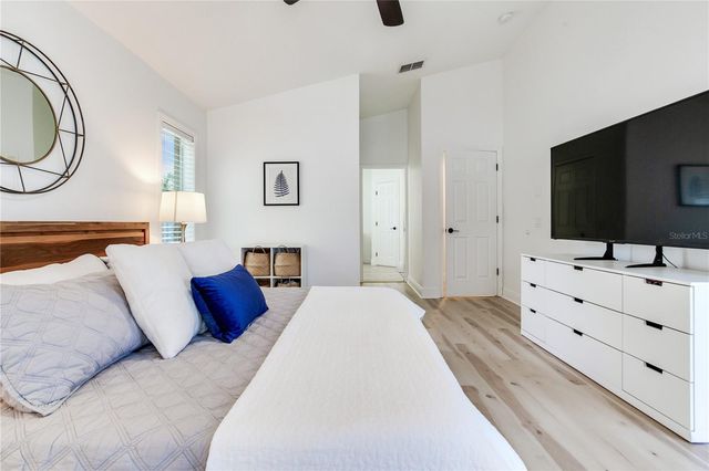 12134 BISHOPSFORD DRIVE, Tampa, FL 33626