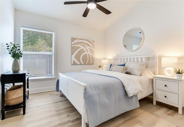 12134 BISHOPSFORD DRIVE, Tampa, FL 33626