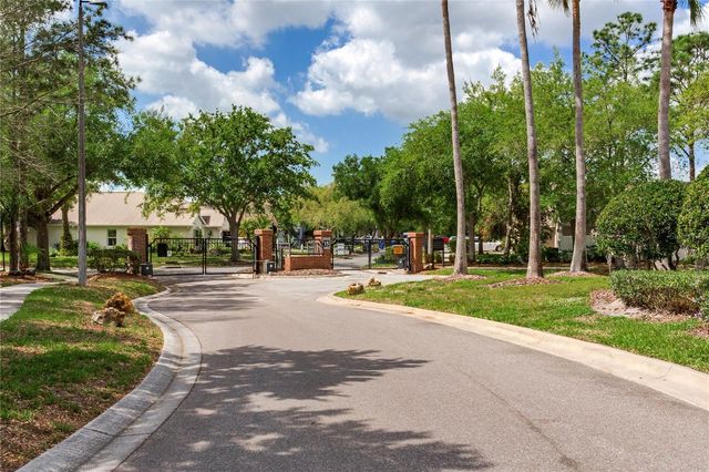 12134 BISHOPSFORD DRIVE, Tampa, FL 33626