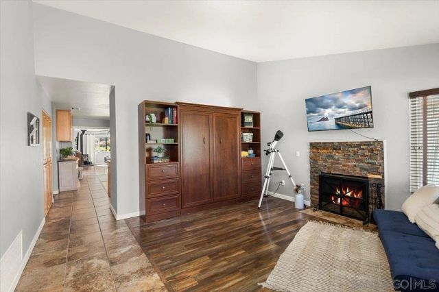 8677 Via Del Luz, El Cajon, CA 92021