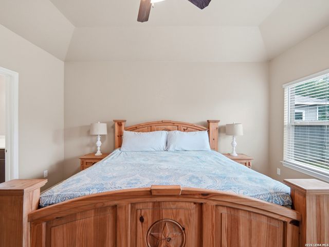 235 Valley Forge, Pleasanton, TX 78064