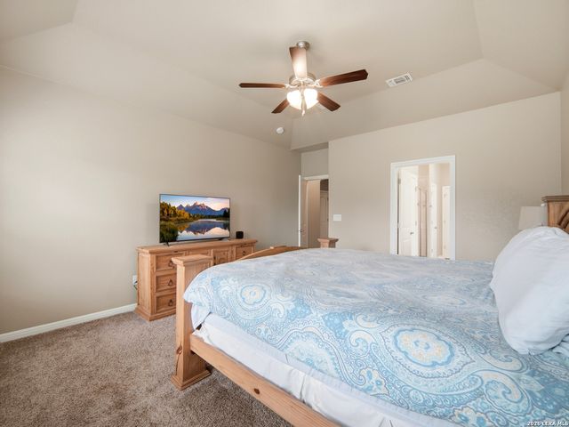 235 Valley Forge, Pleasanton, TX 78064