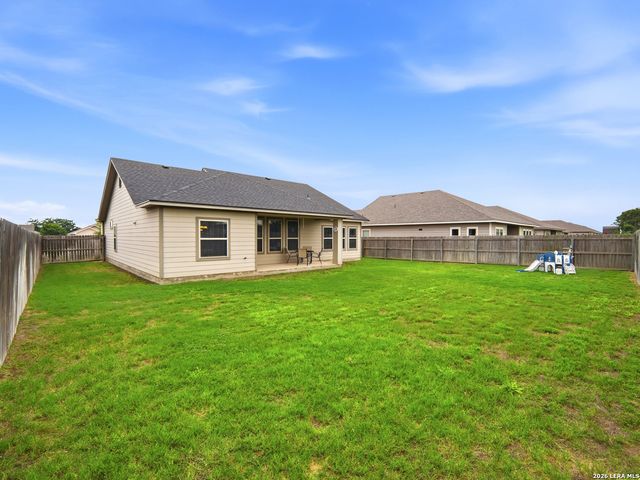 235 Valley Forge, Pleasanton, TX 78064