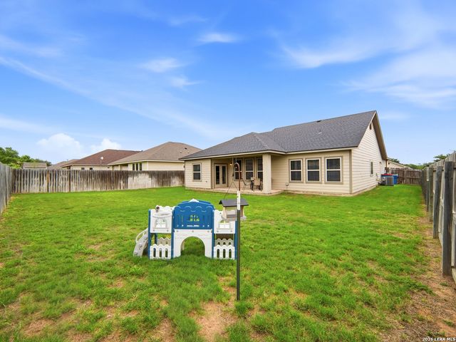 235 Valley Forge, Pleasanton, TX 78064
