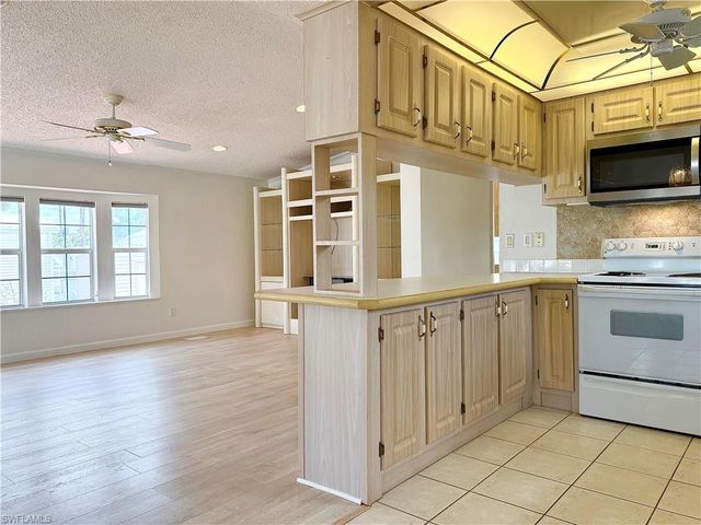 332 Imperial Wilder BLVD 332, Naples, FL 34114