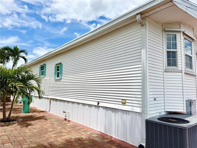 332 Imperial Wilder BLVD 332, Naples, FL 34114