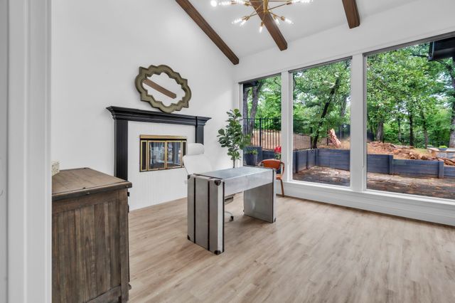 900 E Pioneer Circle, Argyle, TX 76226